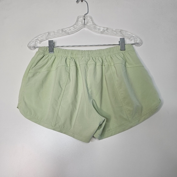 Athleta Womens Stellar Running Shorts lime Green Size Small - Picture 7 of 9
